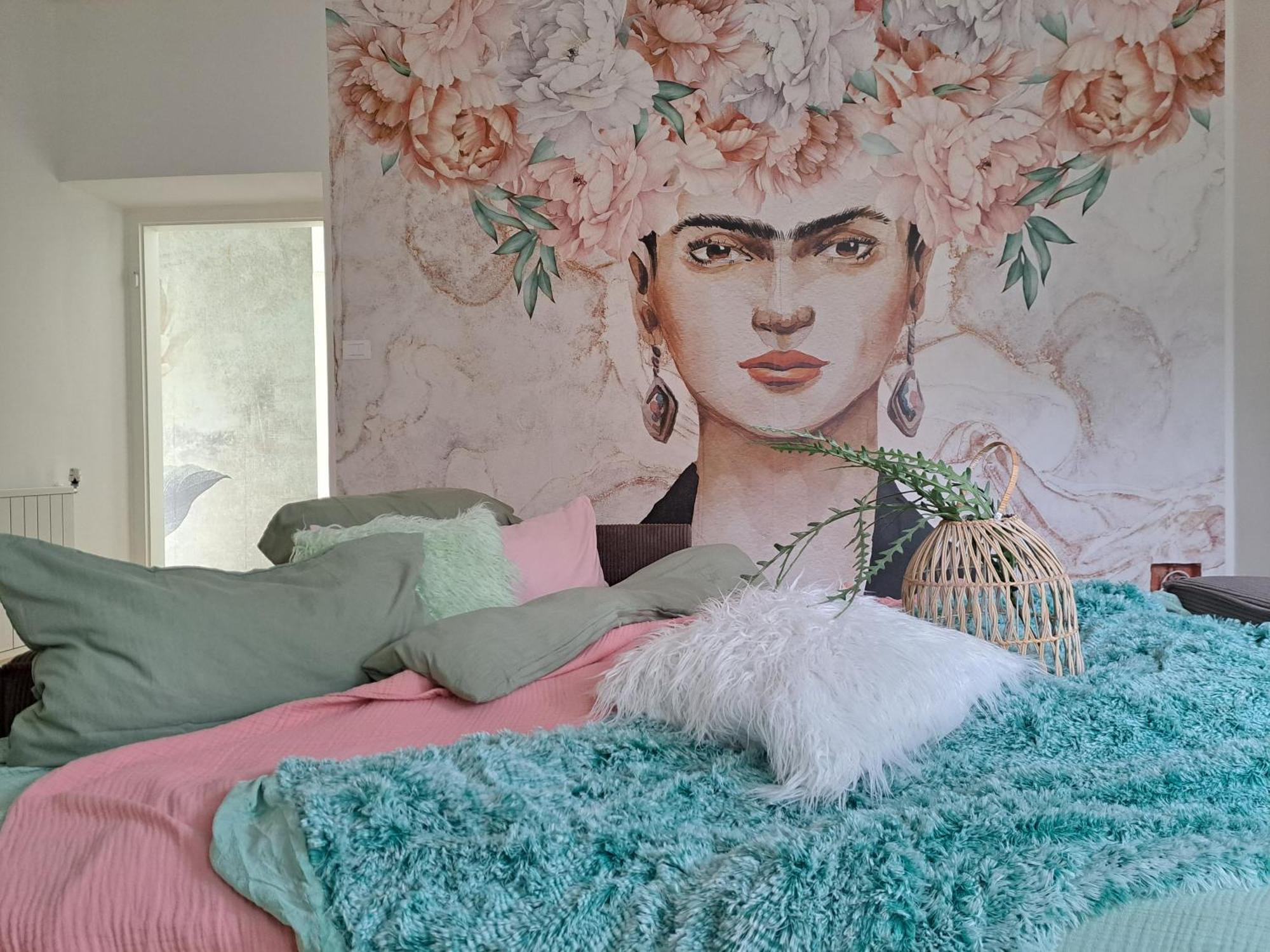 Apartment Wildflower In Privatvilla Im Herzen Merans 外观 照片