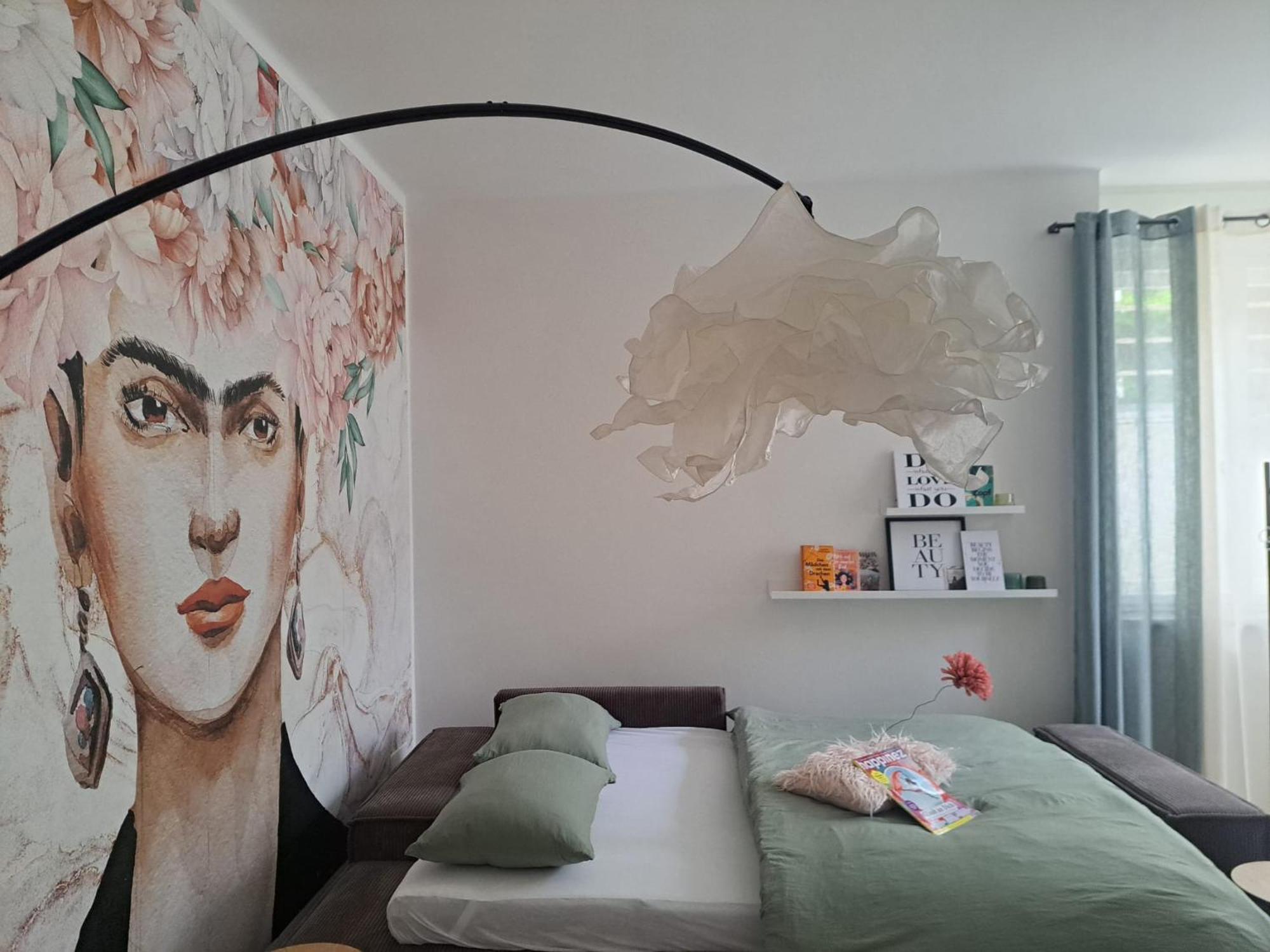 Apartment Wildflower In Privatvilla Im Herzen Merans 外观 照片