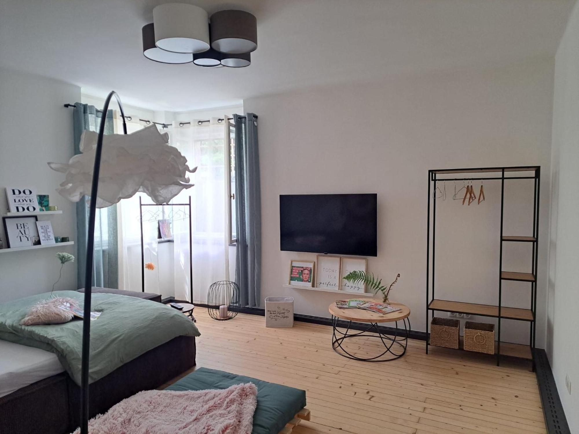 Apartment Wildflower In Privatvilla Im Herzen Merans 外观 照片