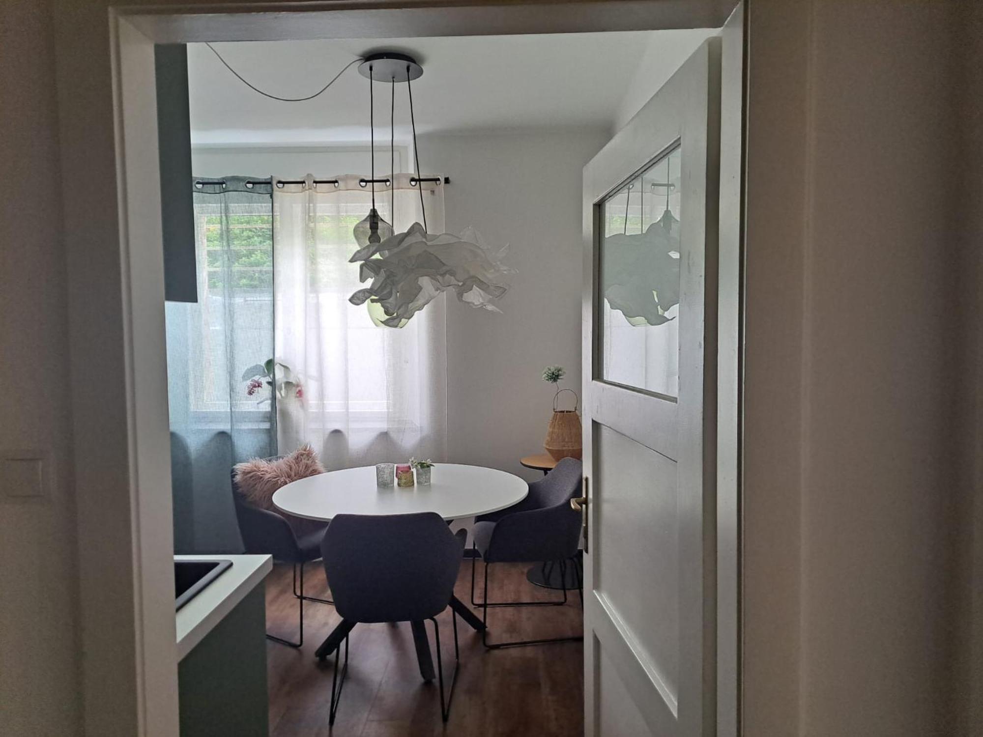 Apartment Wildflower In Privatvilla Im Herzen Merans 外观 照片